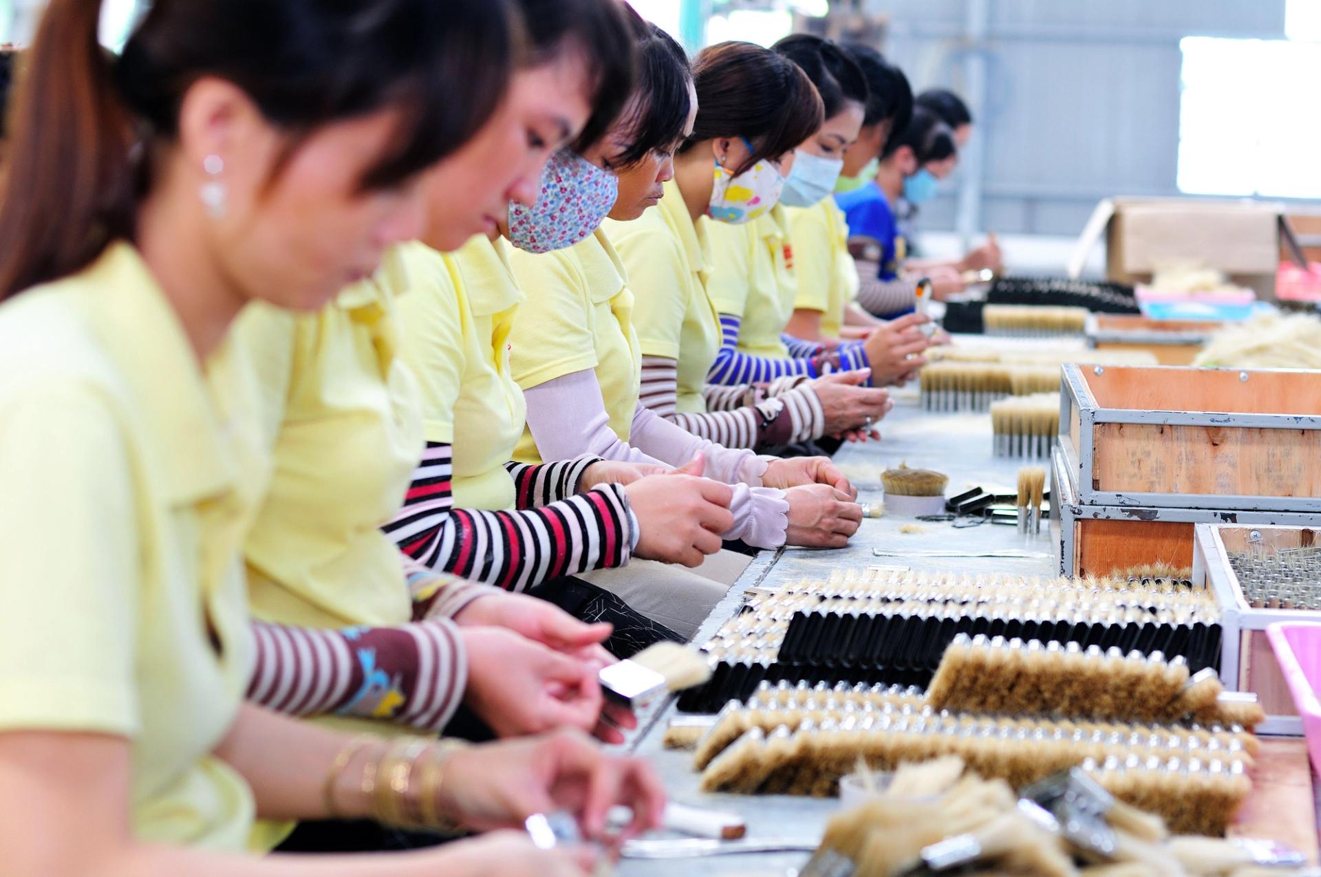 How to find a manufacturer