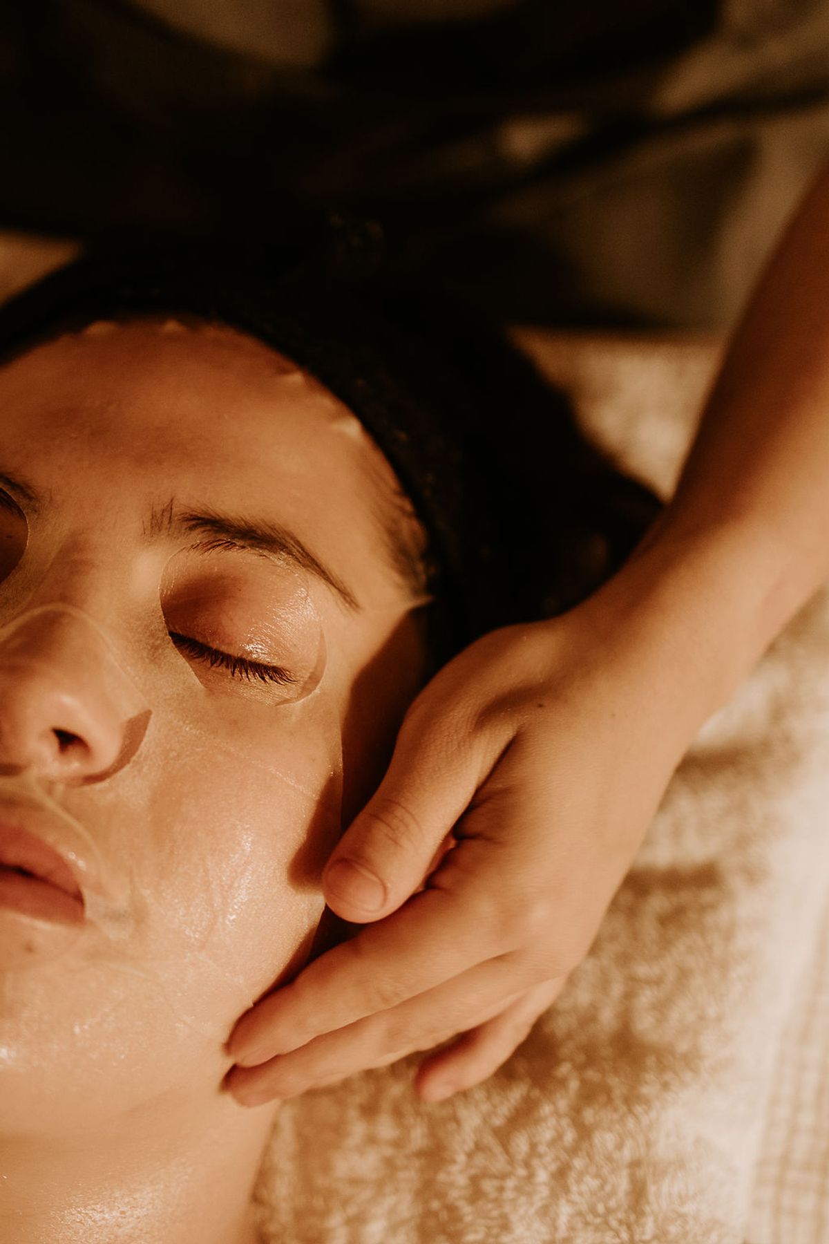 Skin services at GROOM — Advanced skin treatments & facials
