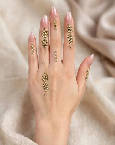 Mininal leaf kundan Mehndi Finger Pattern / Self Adhesive / Nikkah Party and Festive Hand Accessory