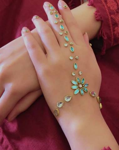 Royal Hand Chain Kundan Mehndi Sticker / Self Adhesive Bridal Hand Jewellery / Wedding and Festive Hand Accessory