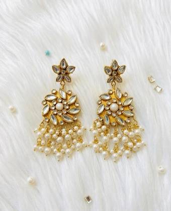 Zareen Gul Earrings