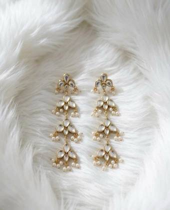 Elara Kundan Earrings