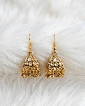 Pyramid Jhumki