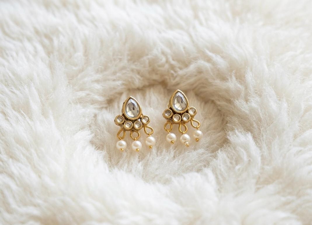 Teardrop Studs