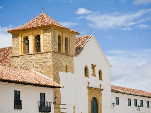 Villa de Leyva kerk op het plein