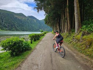 Portugal - Azores - Sao Miguel - Sete Cidades mountainbiken