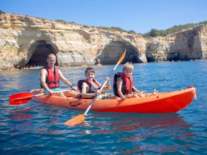 kajakken portugal algarve met kinderen