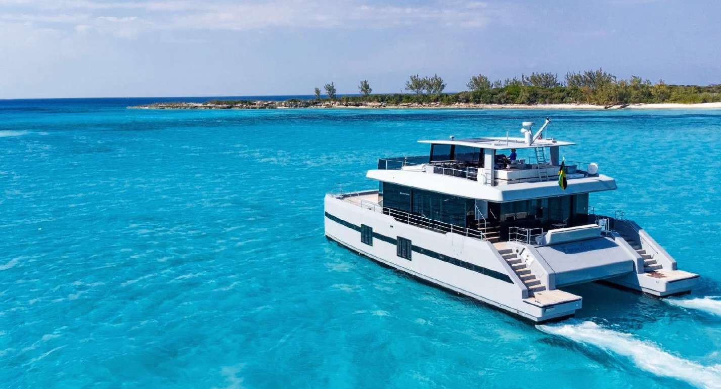 How Much Does It Cost to Charter a Yacht?