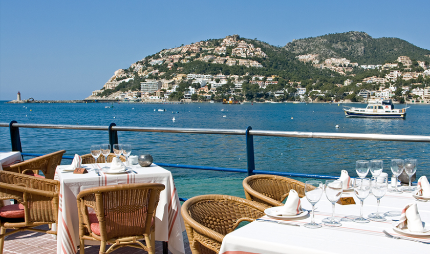 Yacht sail plan diagram.