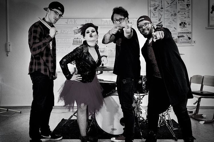 koncert, hudba, dole, klub, Idio Idio