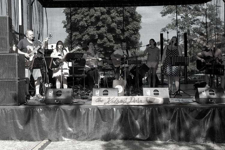 hudba, koncert, dole, klub, zlej sen