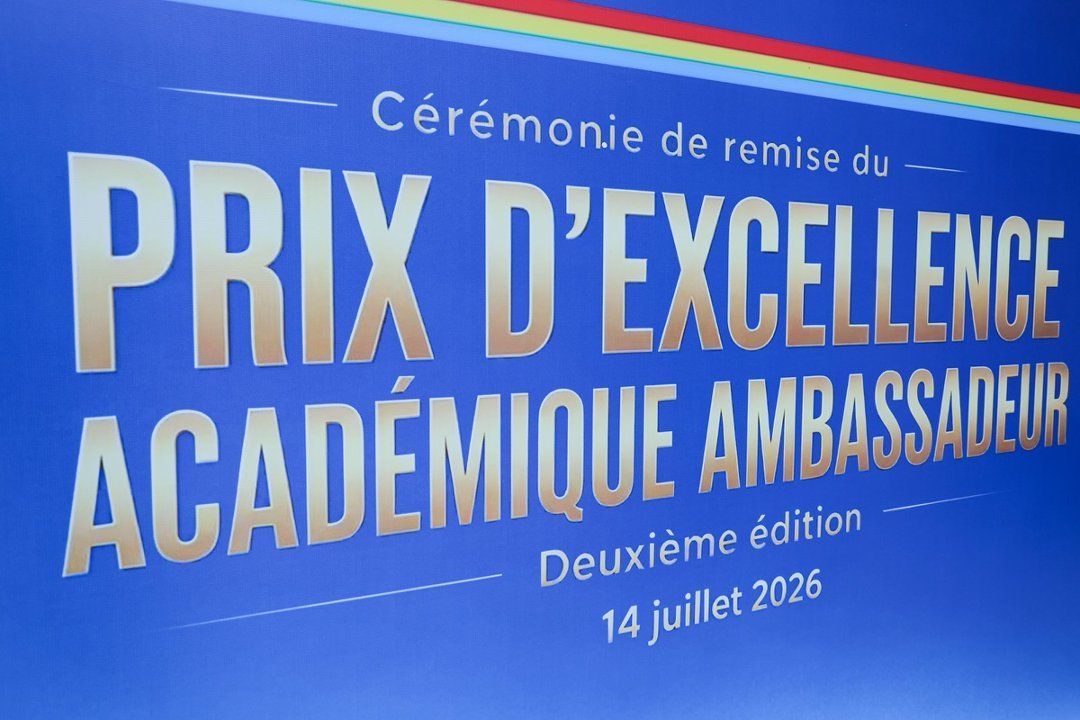 Pékin : huit nouveaux docteurs congolais distingués à la deuxième édition du Prix d'Excellence Académique – Ambassadeur