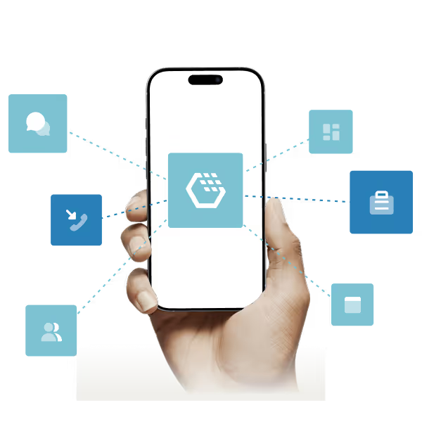 Main tenant un smartphone avec l'application Allthings et ses fonctions