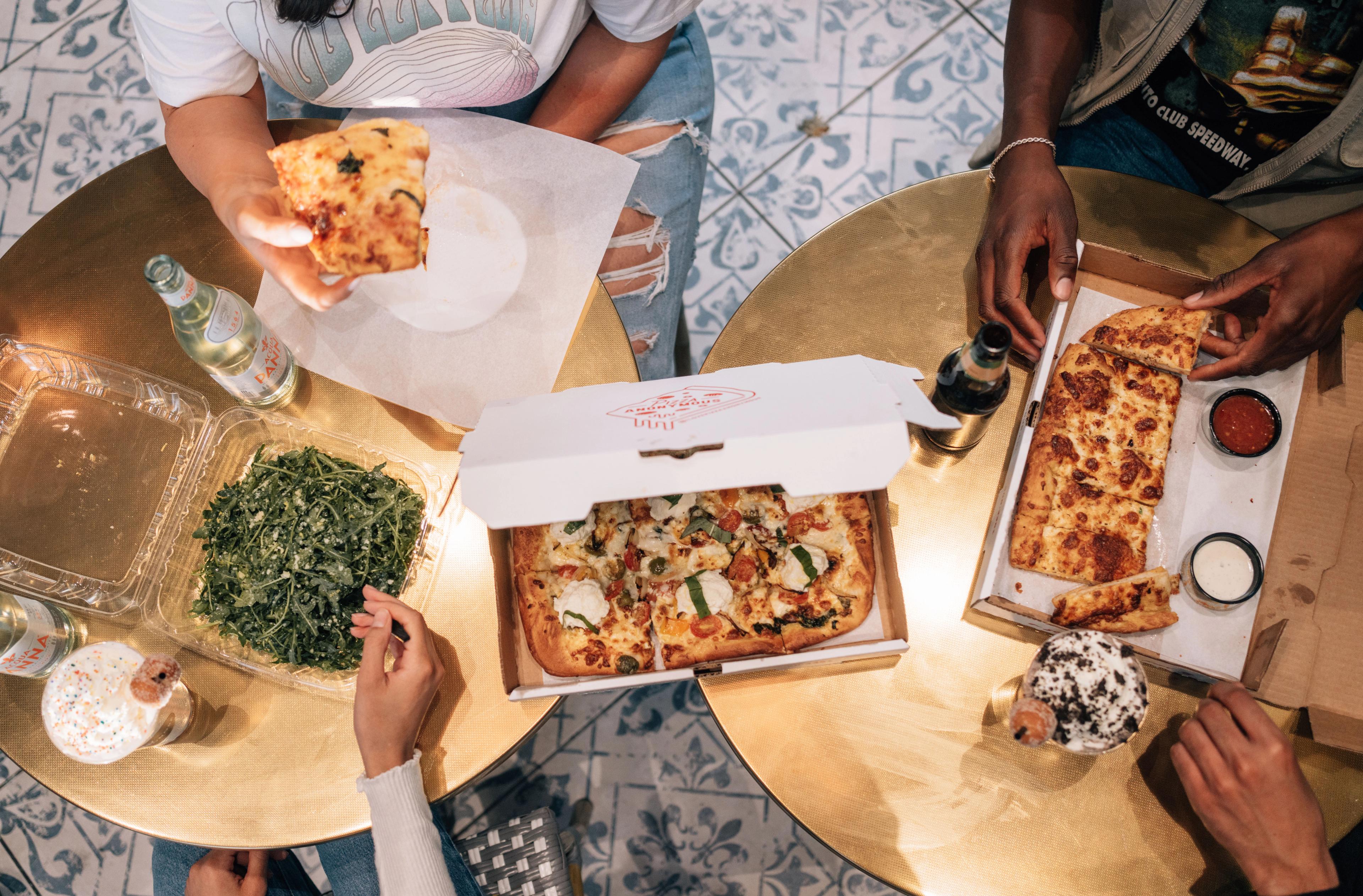 Saint Honoré Pizza