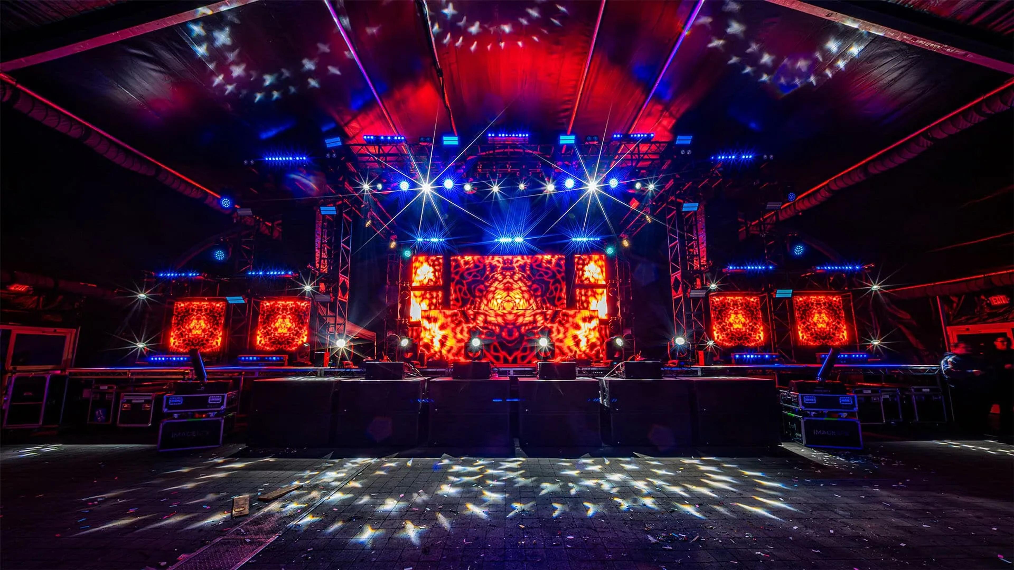 Stage setup in A-Lot