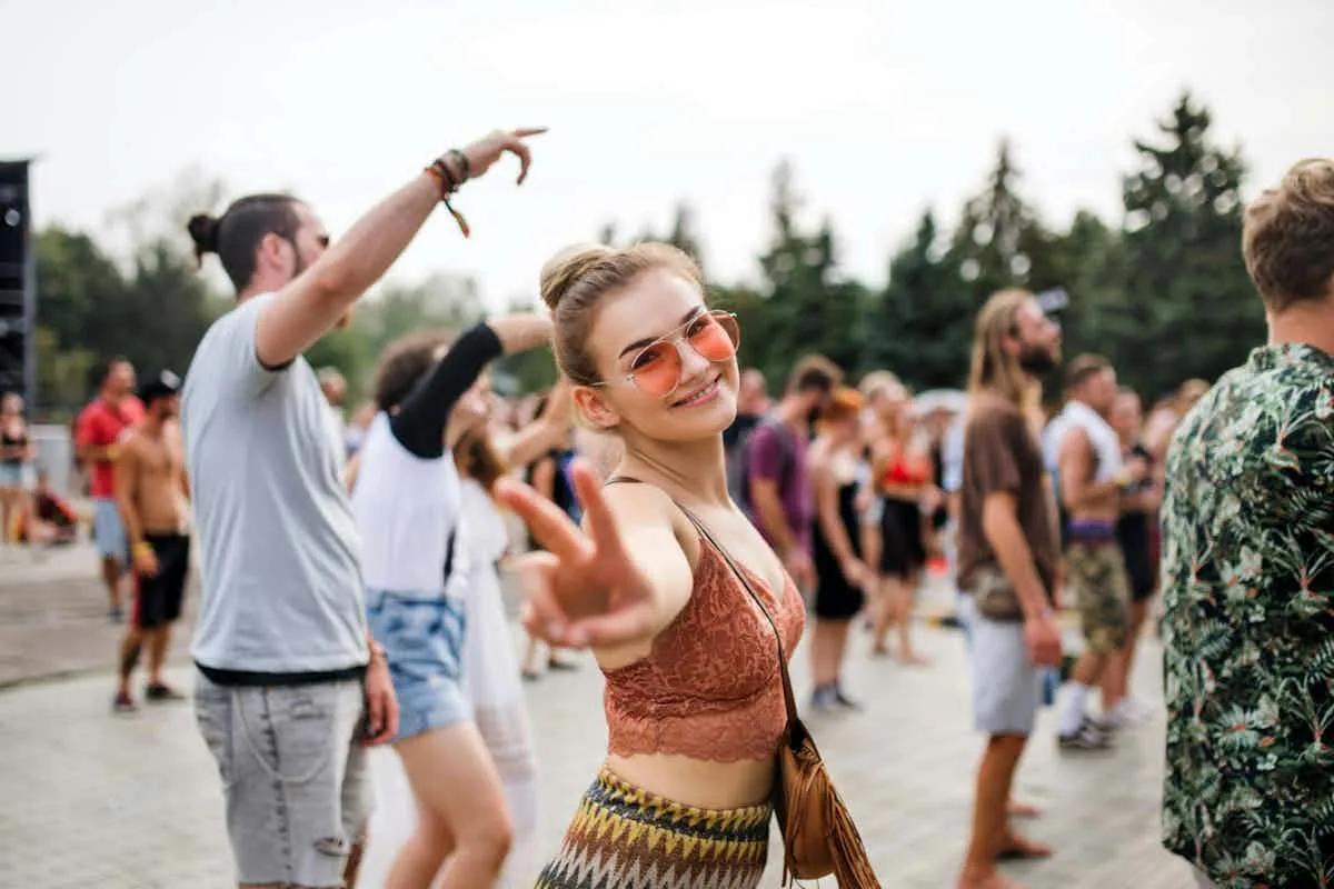 Express Your Wild and Creative Spirit With Cute Festival Outfits in Vegas