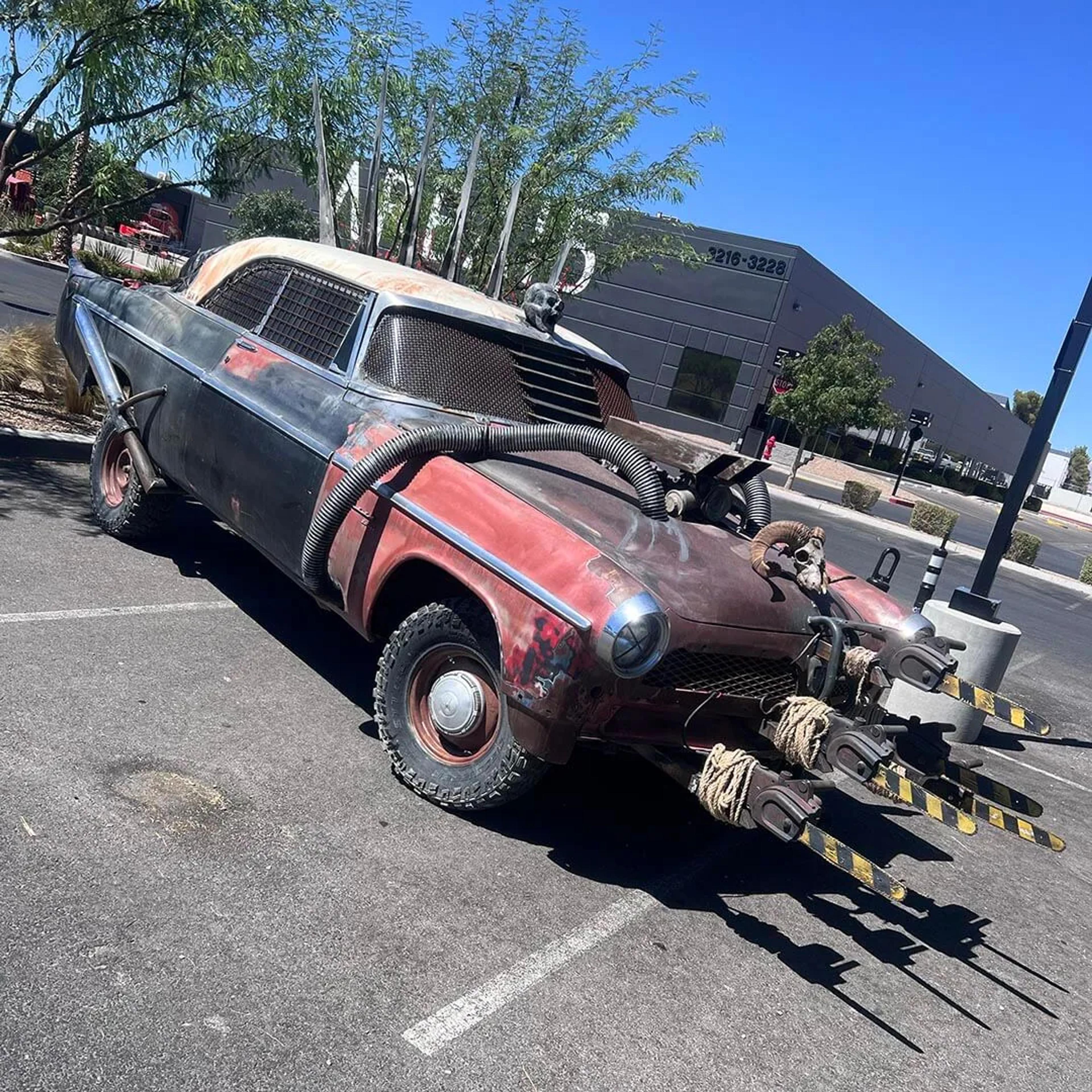 Chainsaw Car