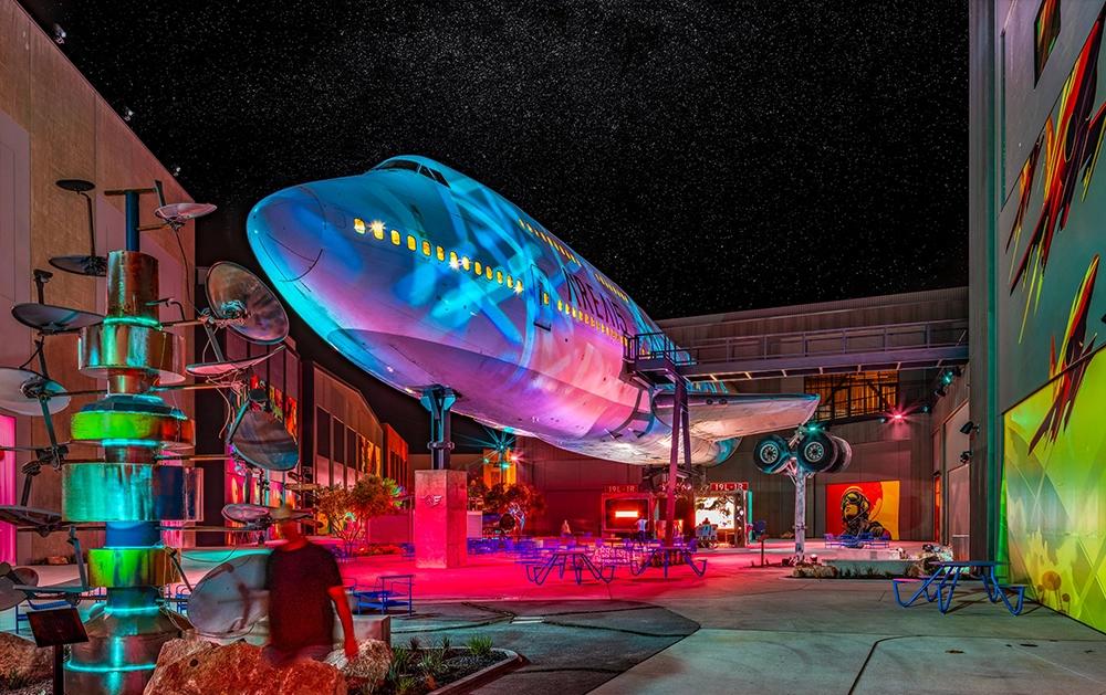 747