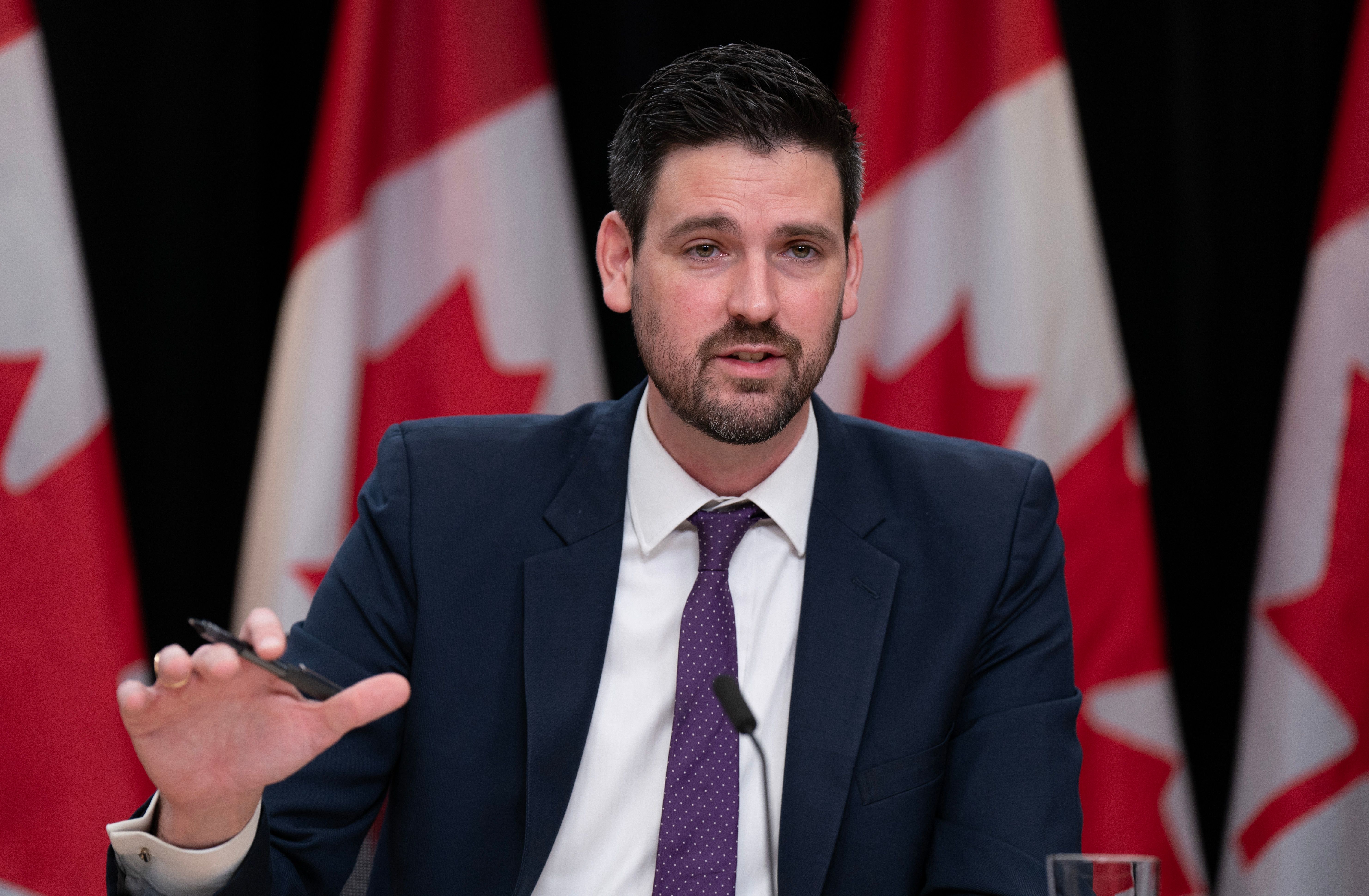 Fraser warns Ontario it will lose funding if housing targets aren't met