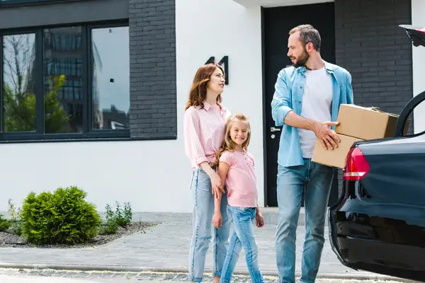 From PCS to Playtime: Your Guide to PCSing With Kids in the Summer