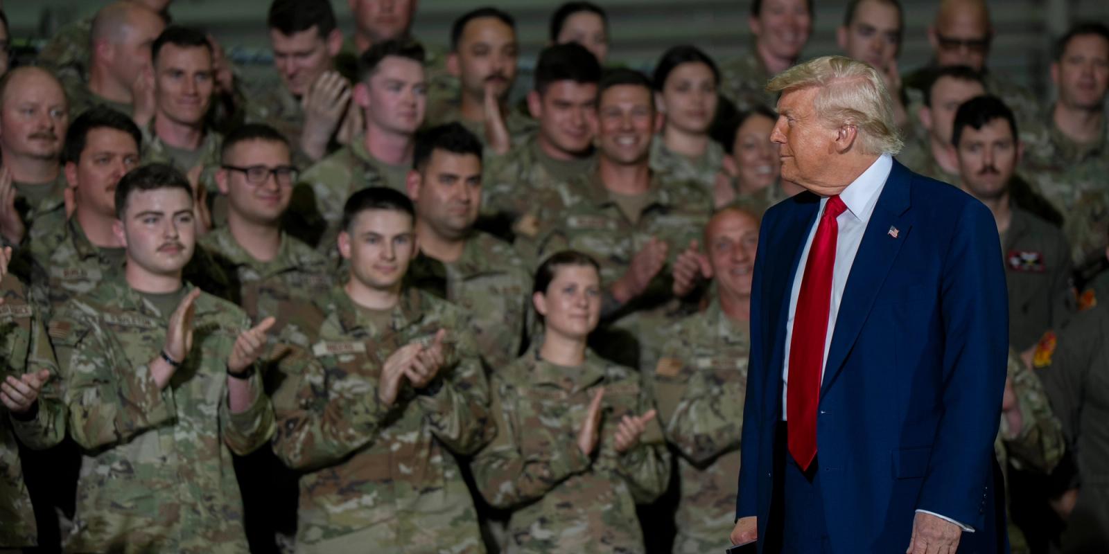 Trump visits troops.