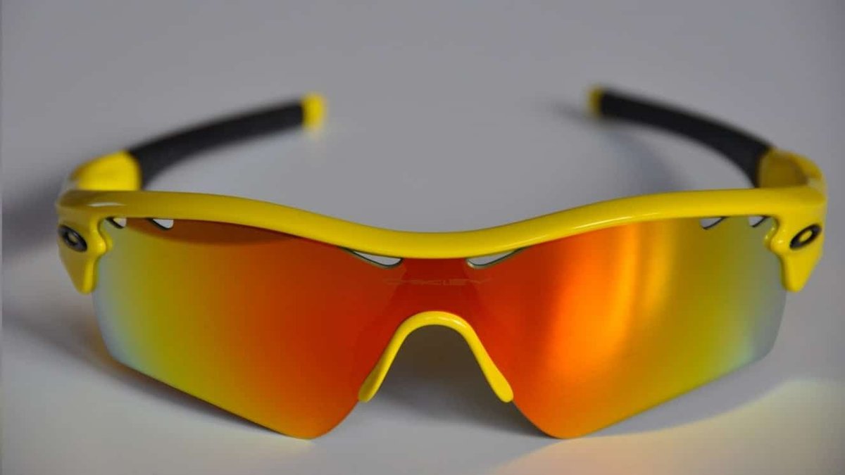 The Oakley Military Discount Gets Vets 60% off Sunglasses