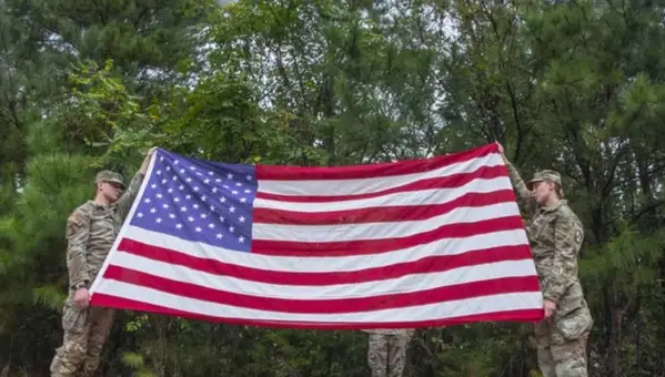 Memorial Day vs Veterans Day: What’s the Difference?