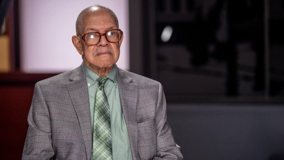 After a Storied Career, Paris Davis Is Finally Receiving His Medal of Honor