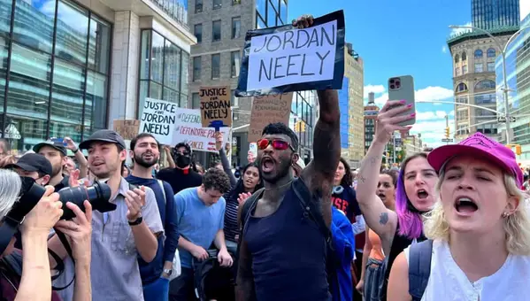 Marine Veteran Daniel Penny Acquitted in NYC Subway Case