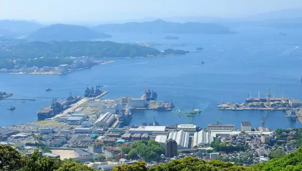 US Military Bases in Japan: Strategic Roles & Locations