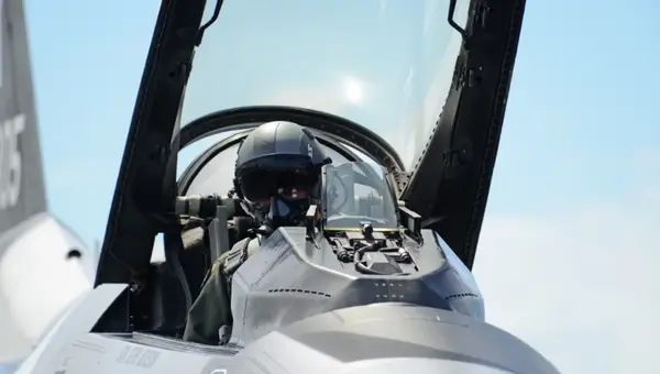 How to Make $50,000 as an Air Force Pilot by Sept. 15, 2023