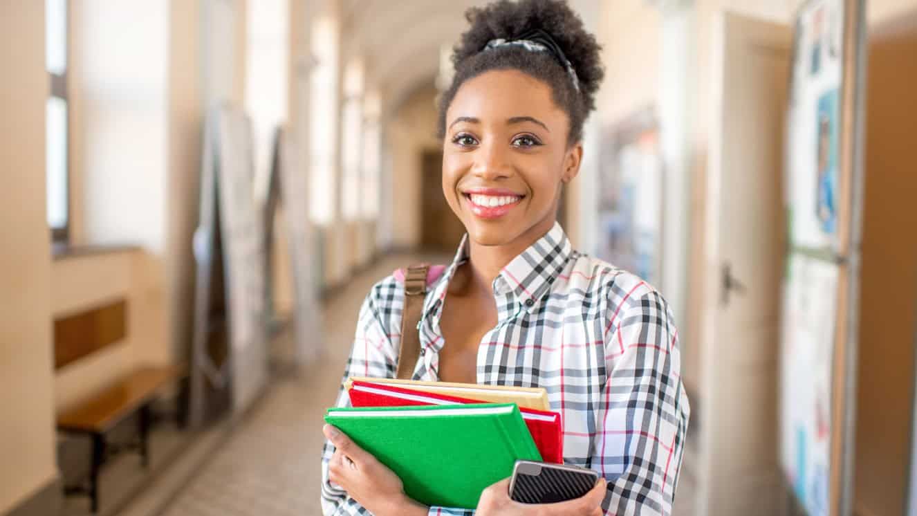 What Veteran Students Need To Know After Graduation