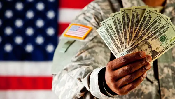 Army Launches Monthly Incentive Pay to Retain Soldiers