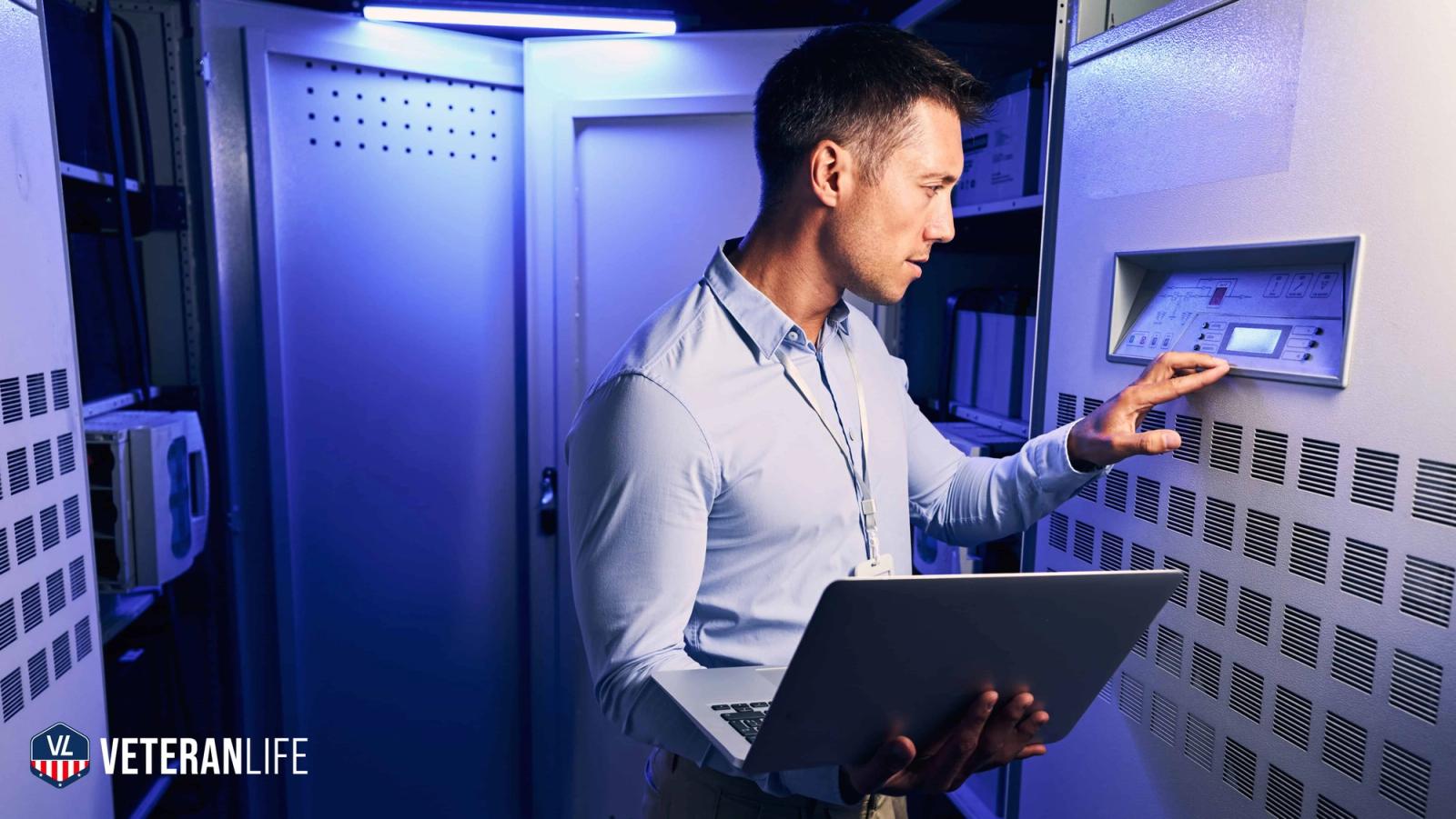 Finding the Best Government Jobs for Veterans After the Military