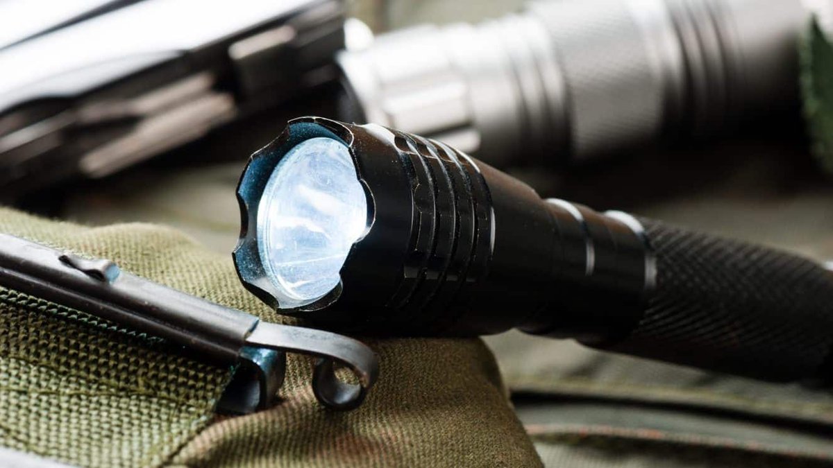 Shopping for a Tactical Flashlight? Try These 5 Options