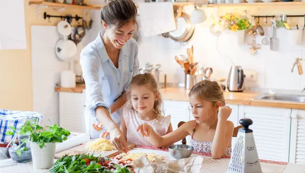 Quick and Delicious: 7 Easy Meal Ideas for Busy Military Moms