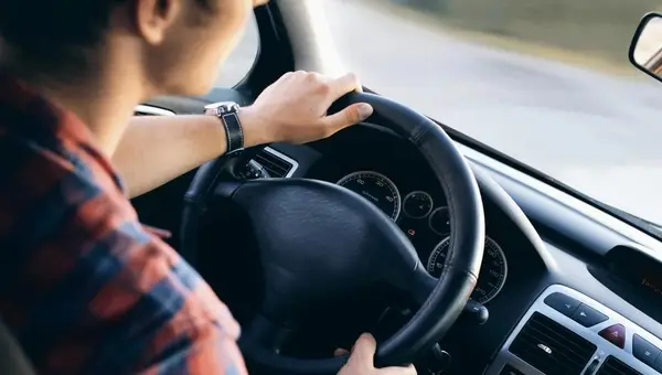 What to Look for in a Car Transport Company During Your PCS