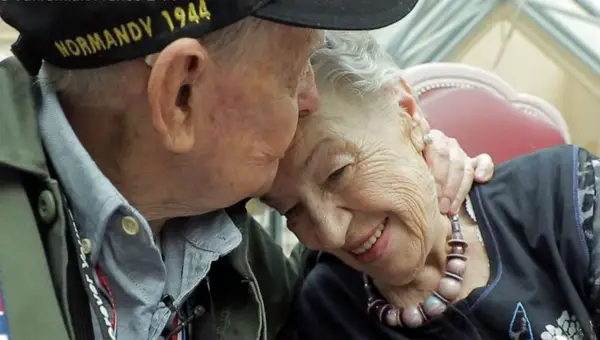 WWII Soldier Reunites With His First Love 75 Years Later, Proving Love Outlives Time
