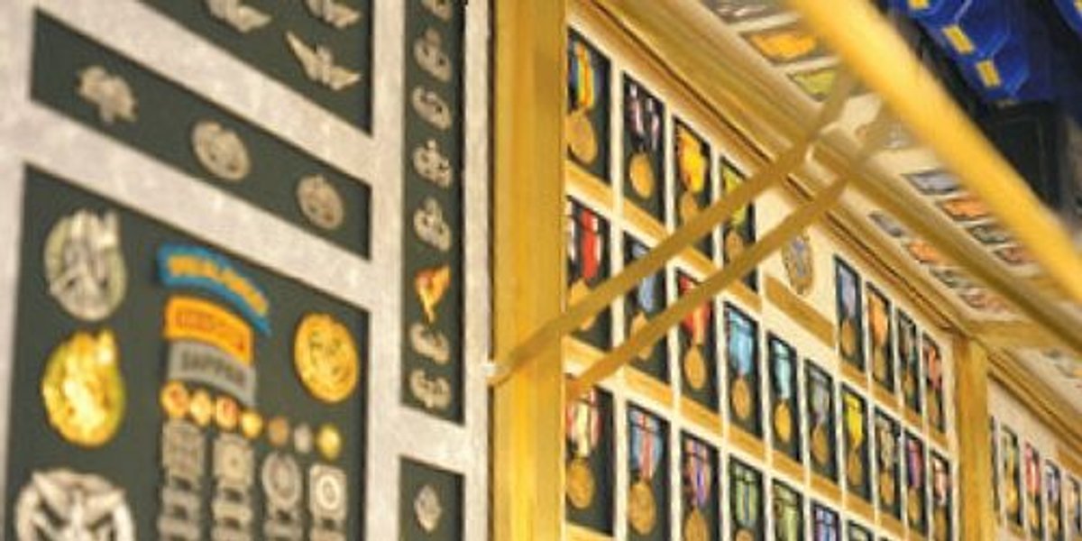 TACOM Clothing and Heraldry Product Support Integration Directorate Philadelphia Office