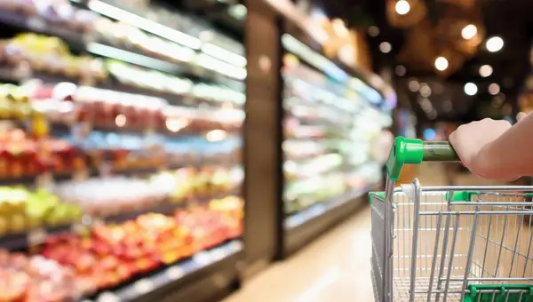 Pentagon Examines Privatizing Military Commissaries