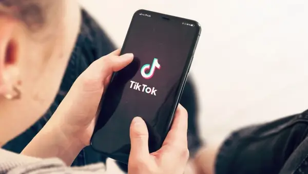 The Fort Bragg 82nd Airborne Can't Stop Breaking the Internet