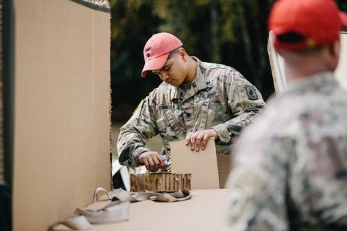 Riggers Prepare for Saber Junction 19