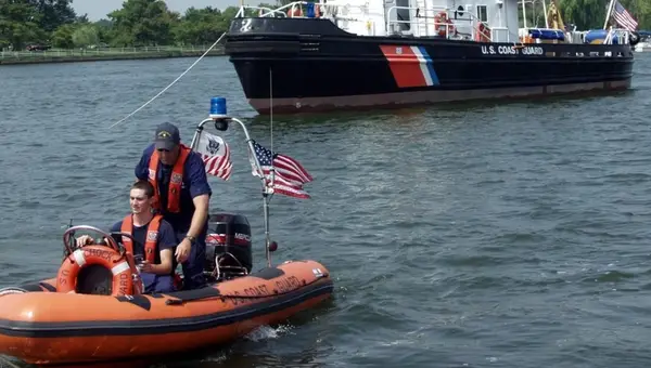5 Things You Didn't Know About the Coast Guard Auxiliary