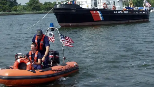 5 Things You Didn't Know About the Coast Guard Auxiliary