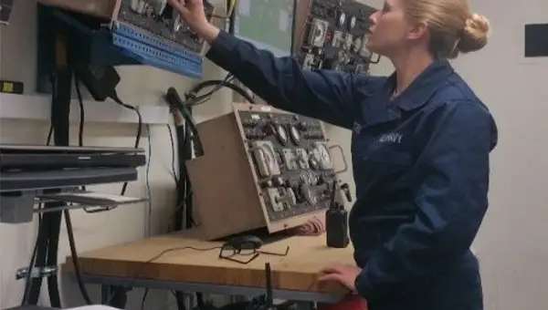 NAVFAC EXWC MUSE and Army Prime Power School Join Forces in Rehabilitation of Generators Used for Technician Training