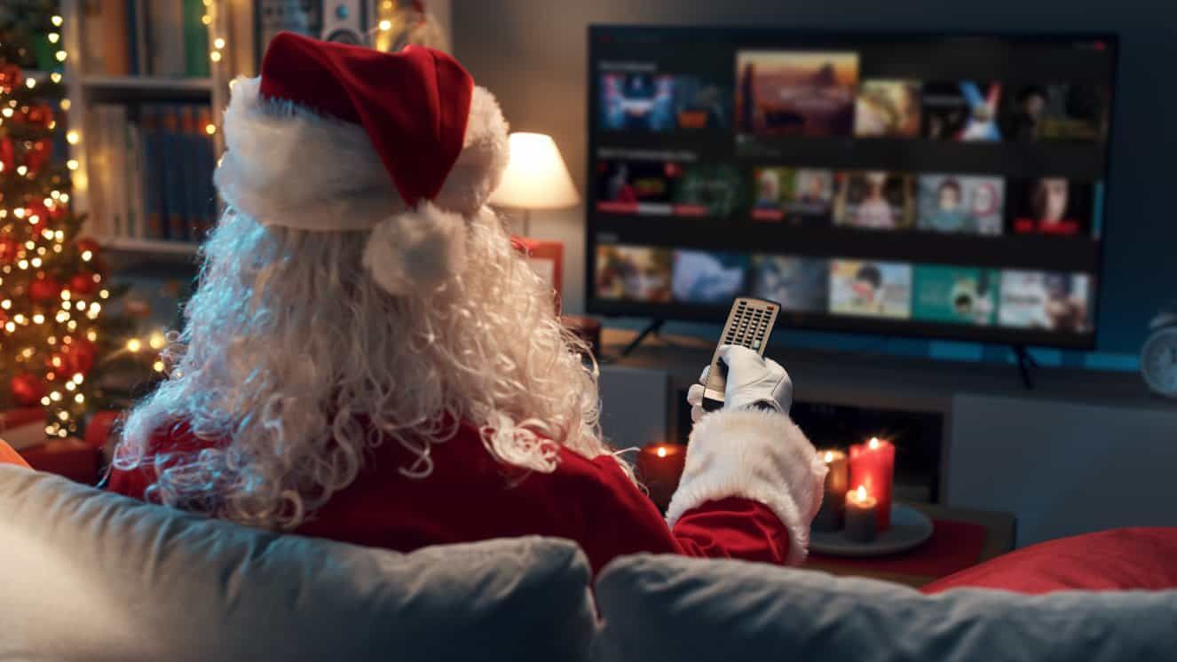 These 8 Christmas War Movies Are Perfect for the Holidays