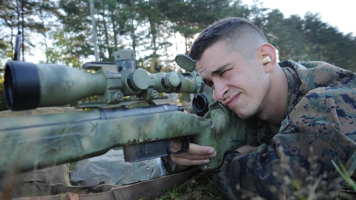 These Long Distance Sniper Kills Shattered Records & Made History