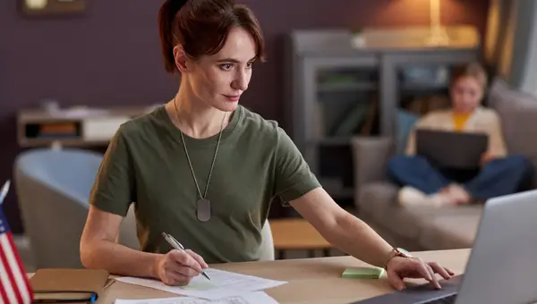 5 Ways to Fund Your Business as a Woman Veteran (Without Going Into Debt)