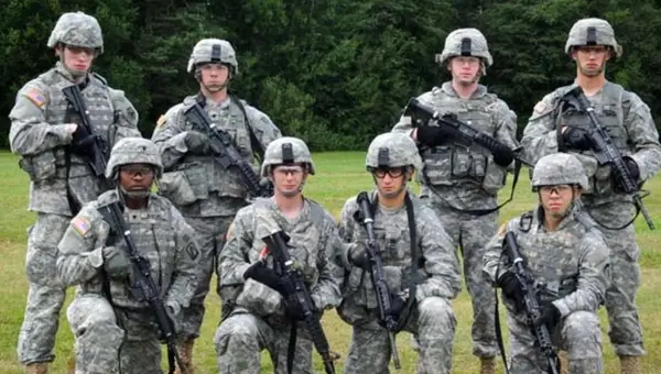 Marines vs Army: What Makes These Branches Different?