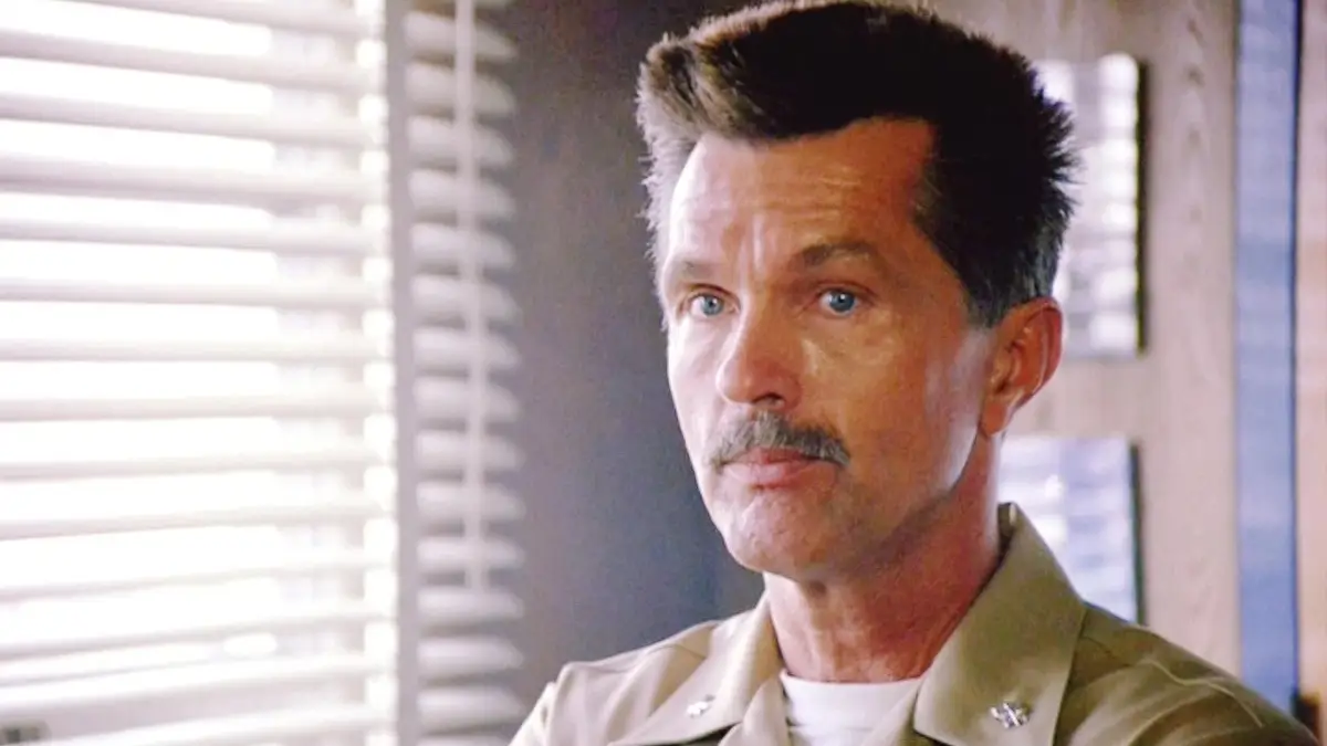 Tom Skerritt in Top Gun